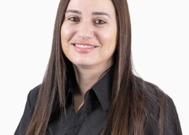 Rebecca Tumminia, Administration Officer at DSE Transport, known for her energy and customer service skills.
